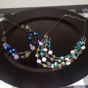 Blue fashion jewelery necklaces